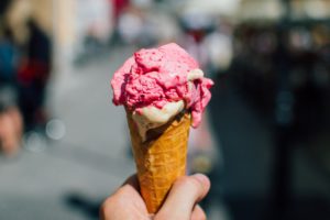 Eiskugeln in einer Waffel