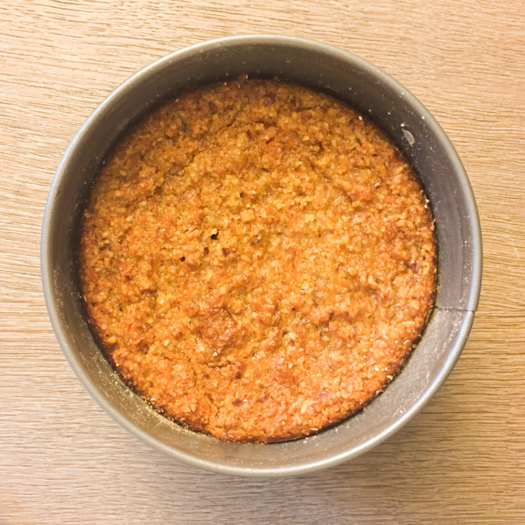 Carrot Cake in Form
