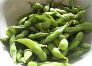 gesunder Snack: Edamame