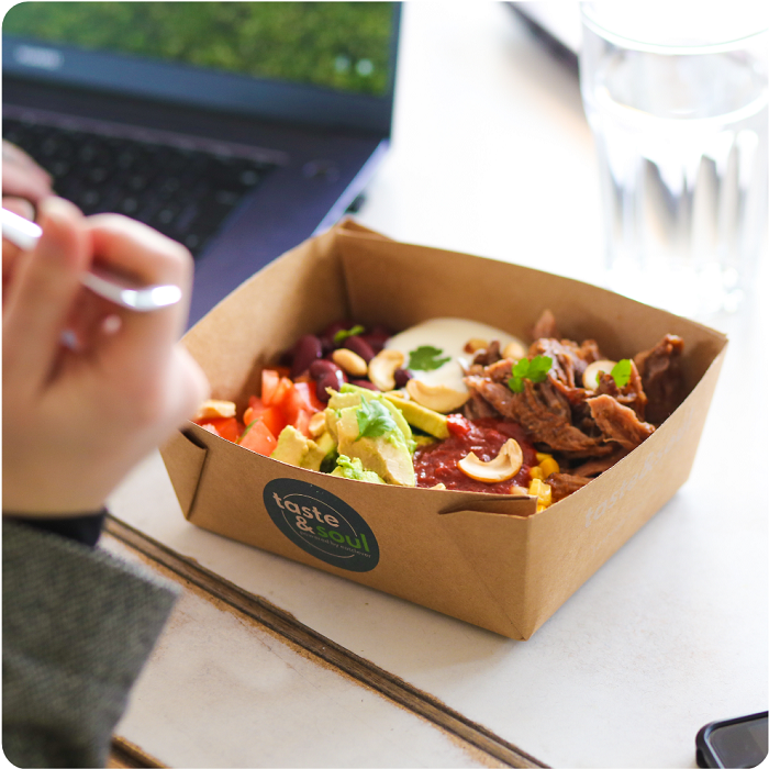 Bestell dir unsere Mexican Pulled Beef Bowl in Leverkusen